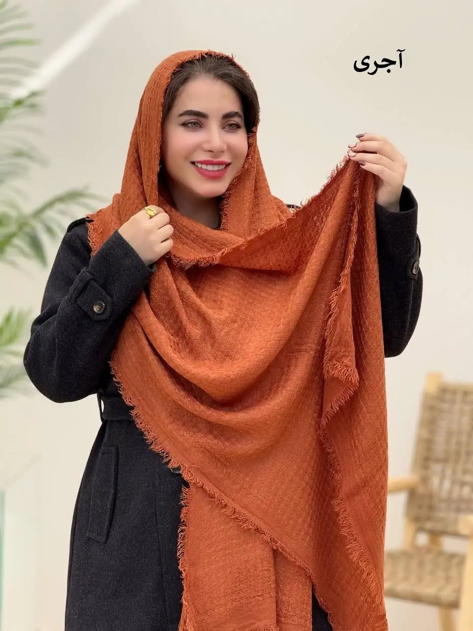 3681-شال پاییزه برکه